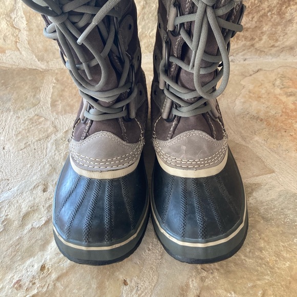 Sorel Joan of Arctic Women's Waterproof Boots Size 8 Faux Fur Removable Insert - Picture 4 of 15